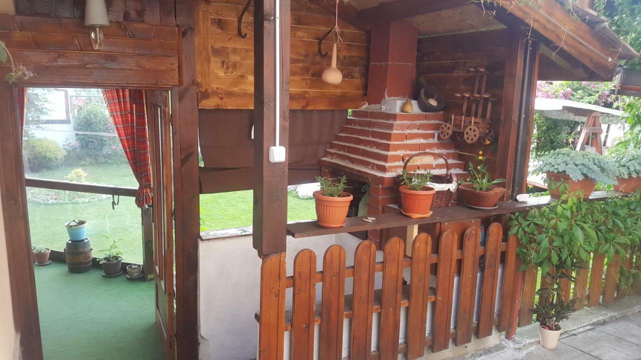 ספרבה בניה Guest House Zdravets מראה חיצוני תמונה